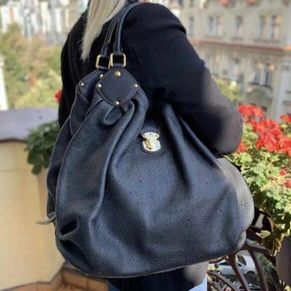 💎✨BEAUTIFUL✨💎 Authentic Louis Vuitton Monogram Mahina Size Large - Picture 2 of 16